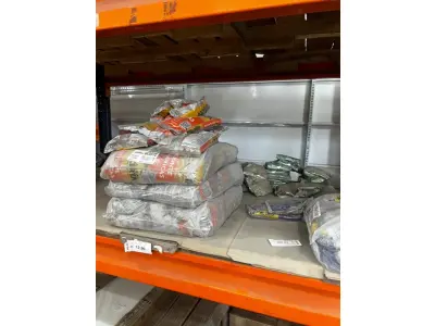 LOTE 002 - Lote englobado de todos os itens de ferragem