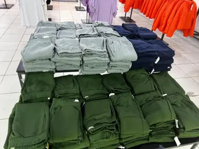 LOTE 004 - Roupas, moveis, eletrônicos