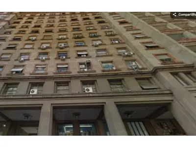 LOTE 000 - O conjunto número 425 do Edifício III do Grupo Edifício Sulacap, com acesso pelo número 446 da Avenida Borges de Medeiros, com área real privativa de 19,14m²