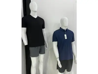 LOTE 003 - Lote de moveis, roupas