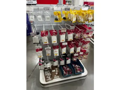 LOTE 002 - Lote englobado de todos os itens de ferragem