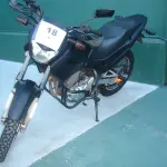LOTE 018 - HONDA - FALCON 400