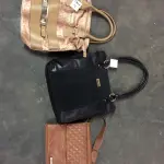 LOTE  - SAPATOS E BOLSAS FEMININOS