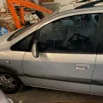 LOTE 02 - Chevrolet Zafira CD 02/03 cor prata
