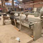 LOTE 019 - lixadeira de correia 