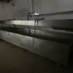 LOTE 023 - 01 caixa inox 5.000 litros dreno prensa sucata (sem prensa)