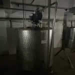 LOTE 001 - Imóvel e maquinas para laticínio