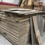 LOTE 024 - Lote de placas de mdf usadas 