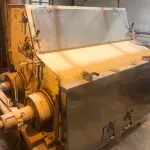 LOTE 053 - Laminador em mau estado