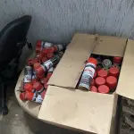 LOTE 10 - MÓVEIS EQUIPAMENTOS - vários itens junto ao prédio
