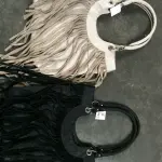 LOTE  - SAPATOS E BOLSAS FEMININOS