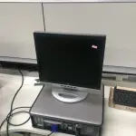 LOTE 278 - 5 cpus, roteador, monitor, lote de fios e carregadores, dvd, aquecedor de folhas, mouses, teclados, fontes  