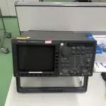LOTE 295 - Roteadores, antenas, equipamento de teste, cabos 