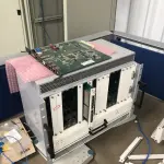 LOTE 322 - Exaustores, roteadores, equipamento de teste, cpu, monitor, teclado 