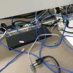 LOTE 285 - Roteador, equipamento de teste Acterna, cpu, fios, aparelhos de solda 