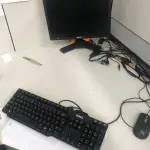 LOTE 236 - Monitor, teclado e mouse 