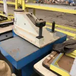 LOTE 141 - lote com 3 balancins em mau estado