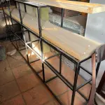 LOTE 001 - LISTAGEM GRANDE DE BENS DE LANCHERIA - PROJETOR, MESAS, CADEIRAS, FRITADEIRAS A GAS E ELETRICAS, FREEZERS, GELADEIRA, TELA, COMPUTADOR, LIXEIRA, FRIGOBAR,  FORNO CONVECTOR, CHAPA BIFETEIRA, AR CONDICIONADO SO FRENTE.