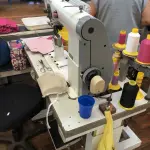 LOTE 242 - 2 máquinas de costura pfaff