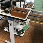 LOTE 393 - mesa para máquina
