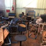 LOTE 002 - LOTE ENGLOBADO DE TODOS OS BENS NO PAVILHAO DO ALMOXARIFADO E PAVILHAO DEPOSITO  (TELHADO COM PROBLEMAS)