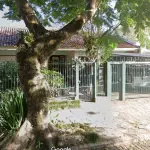 LOTE 000 - Uma casa sob nº 115 da Rua Manágua