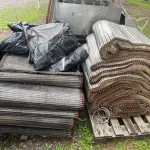 LOTE 072 - Lote de fornos de aplicação de cobertura e sabor , em inox, estado de sucata, tacho em inox, esteiras usadas, etc. Em Ijuí/RS