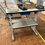 LOTE 209 - Mesa para máquina