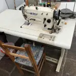 LOTE 102 - maquina de costura plana 