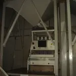 LOTE 004 - classificadora otica de graos Buhler Sanmak V com silo pequeno