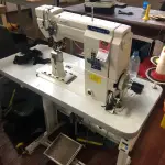 LOTE 158 - Máquina de costura