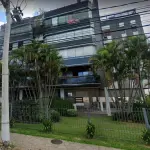 LOTE 000 - APTO. 530m2 COBERTURA E BOXES p/3 CARROS. Recebemos a proposta nas seguintes condições: R$ 790.000,00: Entrada de 25% Saldo em 30 vezes mensais com correção do igpm, Com a condição de haver despacho na homologação de imissão de posse do bem arrematado. Garantia do próprio imóvel no parcelamento conforme o CPC. OBS: ESSE LEILOEIRO VAI ABRIR O LEILÃO COM ESSE PROPOSTA NOTIFICANDO TODOS OS INTERSSADOS LOGADOS, PARA DEPOIS APRESENTAR EM JUIZO O RESULTADO DO LEILÃO