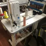 LOTE 156 - Máquina de costura