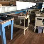 LOTE 187 - Lote de mesas 1 azul e 3 brancas
