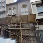 LOTE 000 - O prédio de alvenaria, assobradado, na Rua Jerônimo Coelho nº 363,