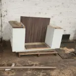 LOTE 040 - LOTE DE MÓVEIS DE DESMONTADOS