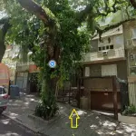 LOTE 000 - O apartamento nº 302 do Ed. Ruth, na R. Felipe Camarão nº 170 sendo 91,100m2 de área real privativa