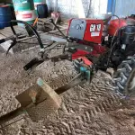 LOTE 056 - TRATOR TOBATA, TRAMONTINI C/ CARRETINHA