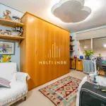 LOTE 000 - O apartamento nº 601 no Ed. Maison Paris, na Rua Pedro Ivo nº 532. O espaço de estacionamento coberto nº 01. O espaço de estacionamento coberto nº 02