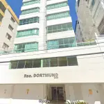 LOTE 000 - O apartamento nº 303 do Ed. Res. Dortmund, situado na Av. Venâncio Aires nº 340 e O box nº 12 do Ed. Res. Dortmund,