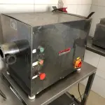 LOTE 226 - PICADOR DE CARNE CONFRIMAQ B 98, MOTOR 3CV, TRIFÁSICO