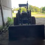 LOTE 057 - TRATOR, AGRALE 575.4 C/ PÁ CARREGADEIRA