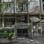 LOTE 000 - A fração de 50% sobre a garagem sem número do edifício que recebeu o nº 106 da Rua Laurindo, com a área real privativa de 288,54m2, real total de 321,04m2