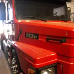 LOTE 076 - "CAMINHÃO SCANIA T113H 4X2, ANO 1997/1998, VERMELHO, PLACAS IHA8958