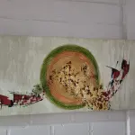 LOTE 202 - TELA DECORATIVA PINTADA A MÃO, RETANGULAR, BEGE E VEDE
