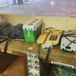 LOTE 029 - LOTE DE TELEFONES: 5 TELEFONES C/ FIO, 2 TELEFONES S/ FIO