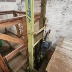 LOTE 051 - EMPILHADEIRA MANUAL LM1016