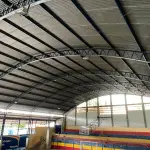 LOTE 001 - GRANDE IMÓVEL CENTRO DE LINS COM 2 ESQUINAS - EM AVENIDA - COM GINASIO COBERTO - SALAS - ESCOLA