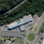 LOTE 002 - Prédio Comercial em alvenaria - shopping de lojas e posto combustivel