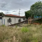 LOTE 001 - GRANDE IMÓVEL CENTRO DE LINS COM 2 ESQUINAS - EM AVENIDA - COM GINASIO COBERTO - SALAS - ESCOLA